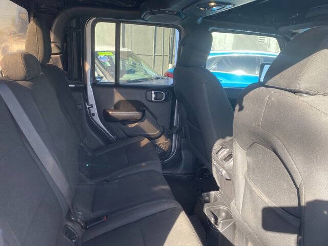 2020 Jeep Gladiator Sport S