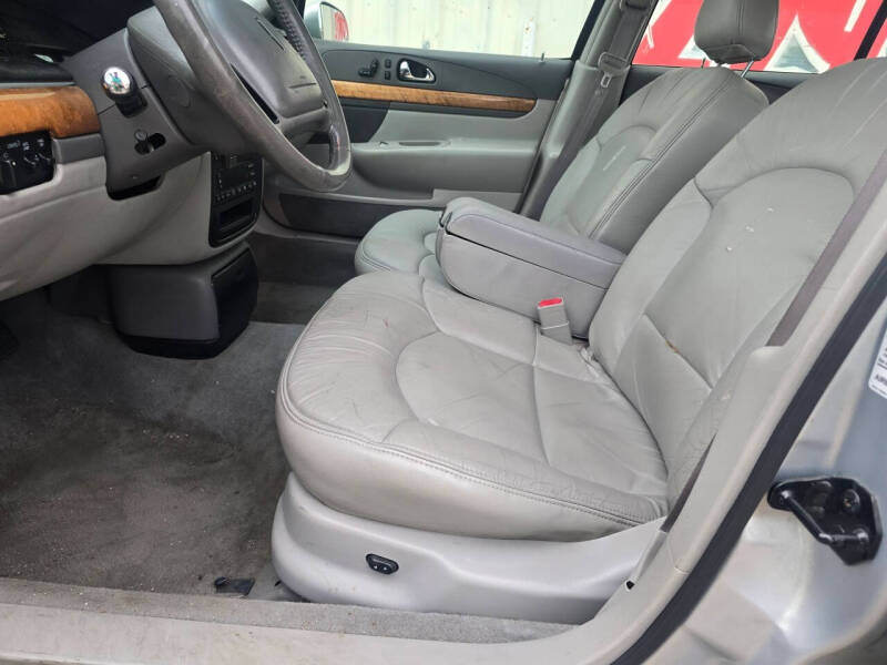 2001 Lincoln Continental