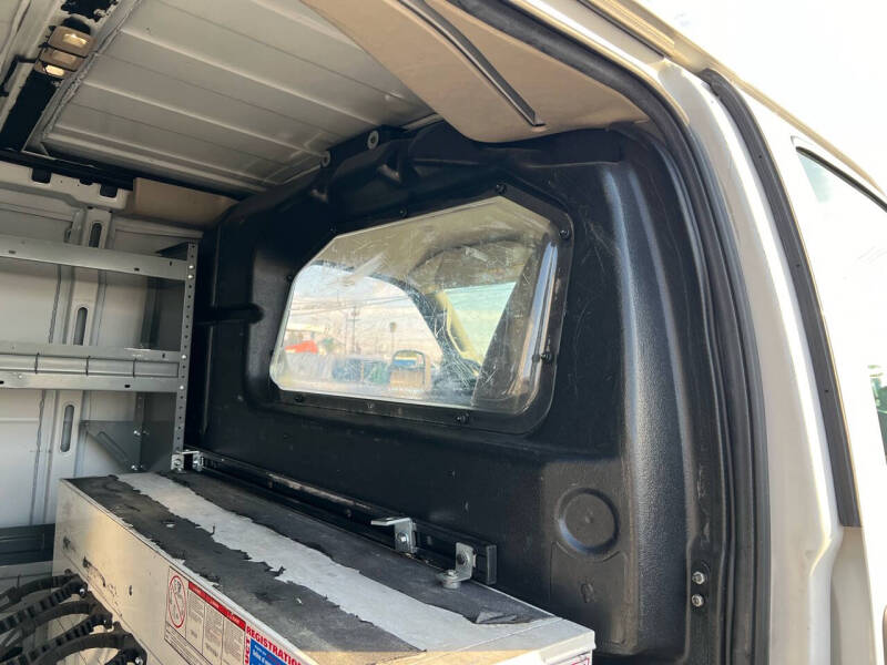 2018 Chevrolet Express 2500