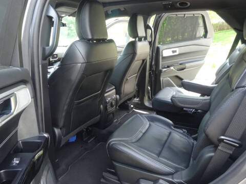 2022 Ford Explorer ST