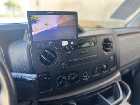 2014 Ford E-Series E-150