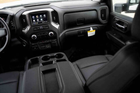 2025 GMC Sierra 2500HD Pro