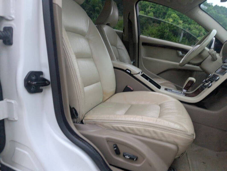 2008 Volvo XC70 3.2