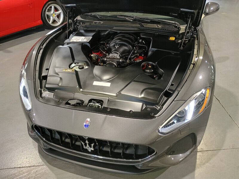 2018 Maserati GranTurismo 26