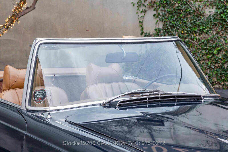 1970 Mercedes-Benz 280-Class