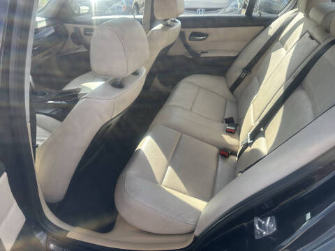 2011 BMW 3 Series 328i