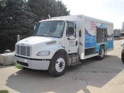 2016 Freightliner FREIGHTLINER M2 106 for sale at IVERSON'S CAR SALES in Canton SD