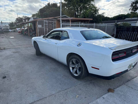 2020 Dodge Challenger SXT
