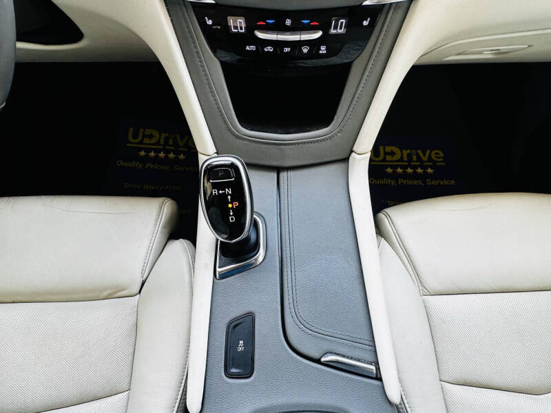 2017 Cadillac XT5 Luxury