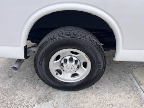 2019 Chevrolet Express 2500