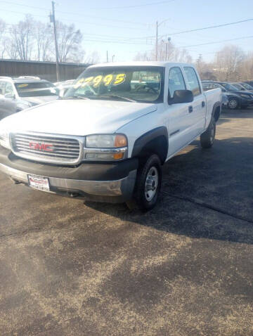 2002 GMC Sierra 2500HD for sale at Smart Buy Auto in Bradley IL