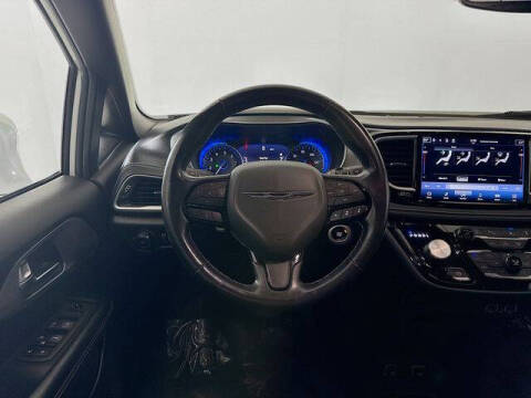 2021 Chrysler Pacifica Touring