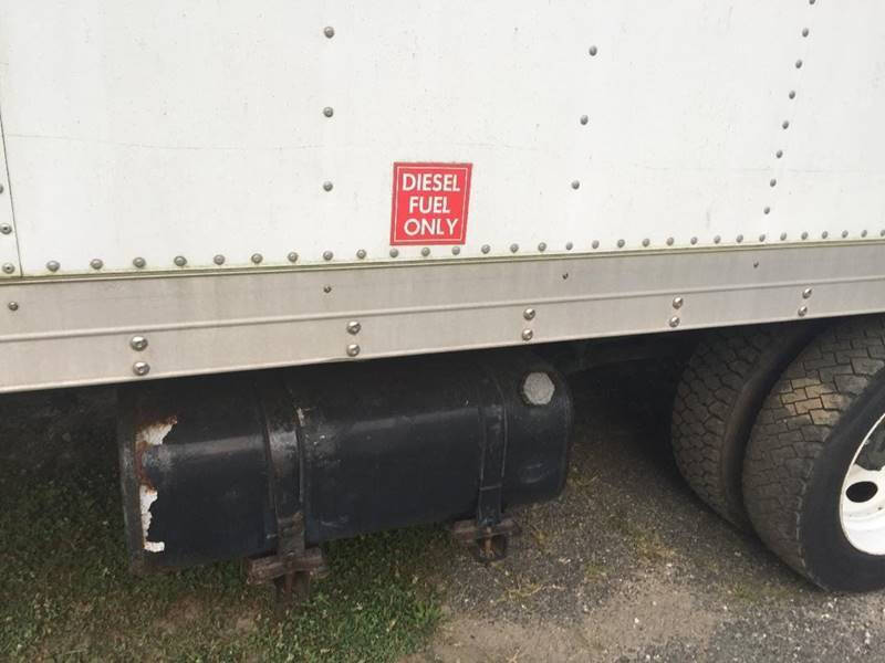 2006 International CF600