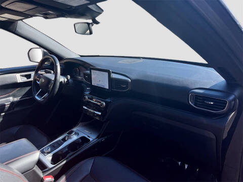 2022 Ford Explorer ST-Line