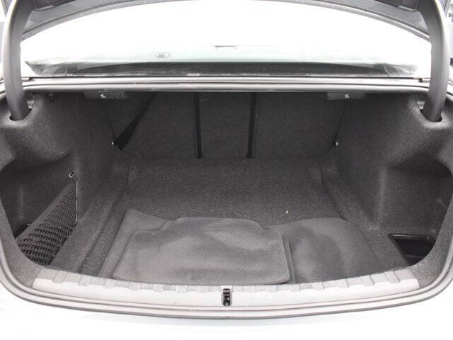 2024 BMW 3 Series 330i xDrive