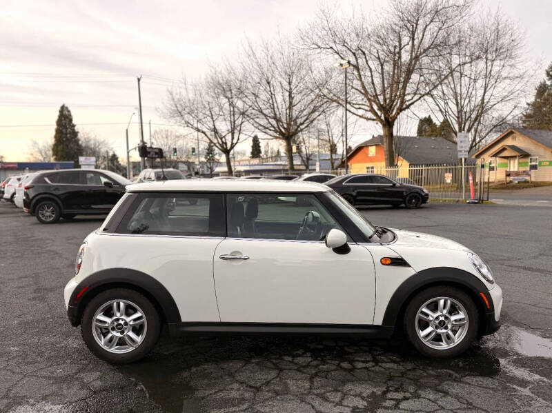 2013 MINI Hardtop Cooper