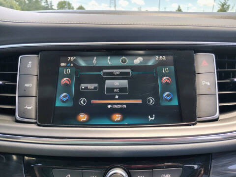 2018 Buick Enclave Essence