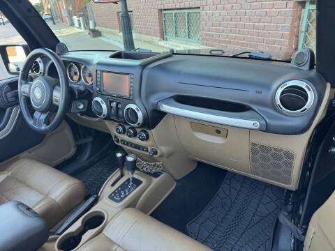 2012 Jeep Wrangler Sahara