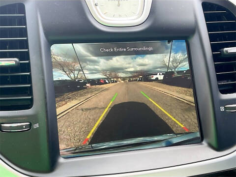 2022 Chrysler 300 Touring