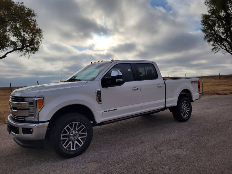 2019 Ford F-250 Super Duty for sale at TNT Auto in Coldwater KS