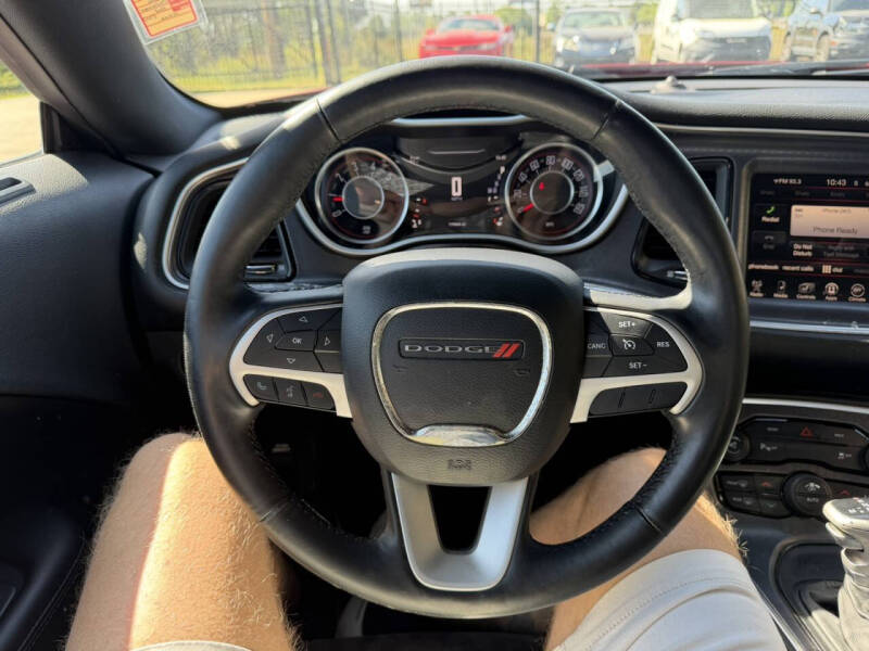 2015 Dodge Challenger R/T Plus