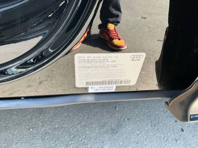 2011 Audi Q5 3.2 quattro Premium Plus