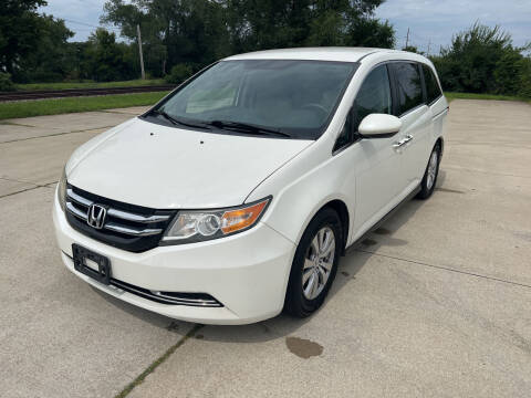 2014 Honda Odyssey for sale at Mr. Auto in Hamilton OH