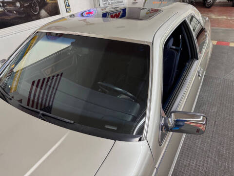 1988 Lincoln Mark VII Bill Blass