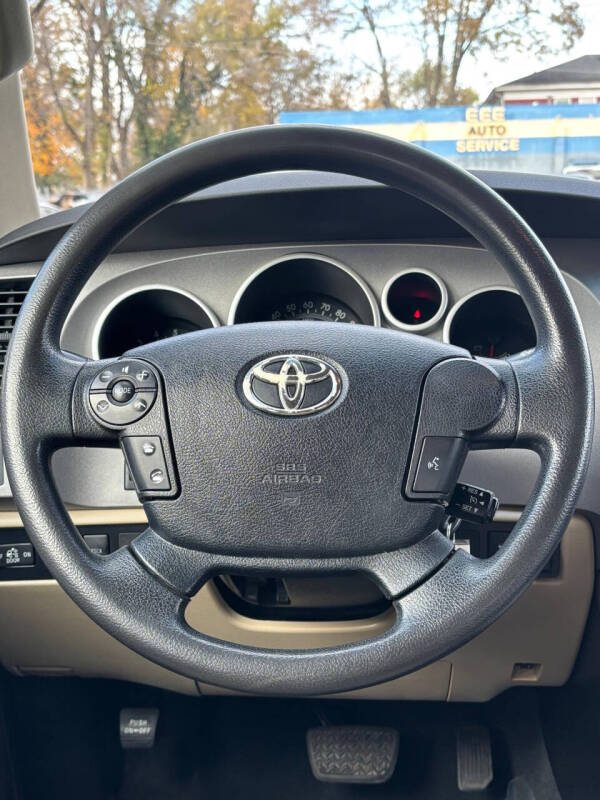 2012 Toyota Tundra Grade