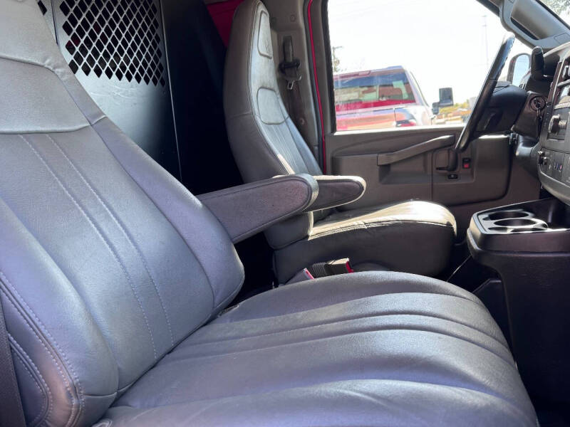 2021 Chevrolet Express 2500