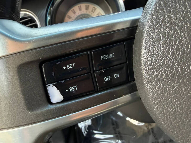 2011 Ford Mustang GT Premium