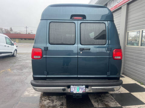 2002 Dodge Ram Van 1500