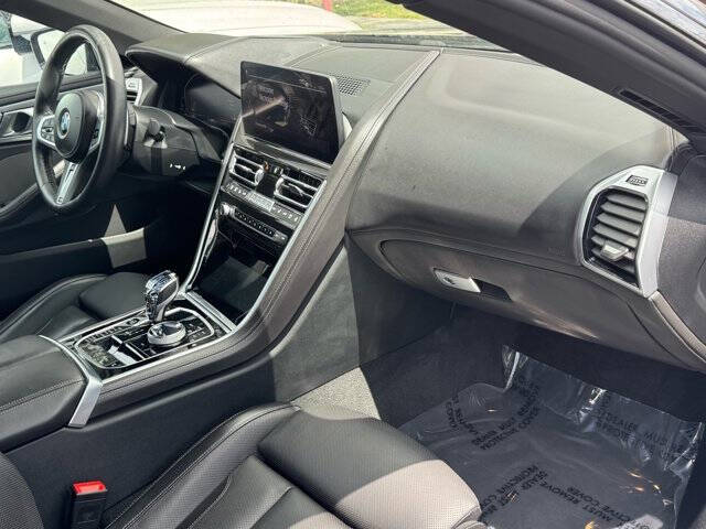 2023 BMW 8 Series 840i xDrive