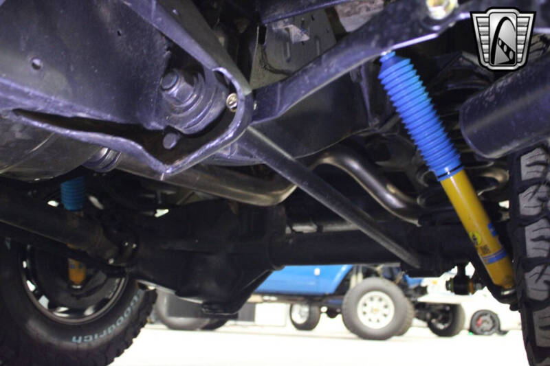 1996 VCAR Defender 1