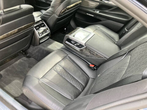 2016 BMW 7 Series 750i xDrive