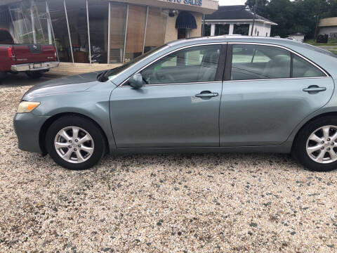 2011 Toyota Camry for sale at B & B Auto Sales in Burlington NC