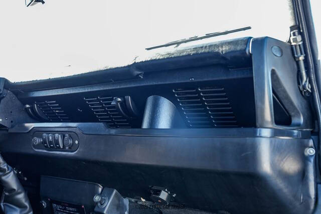 1991 Land Rover Defender