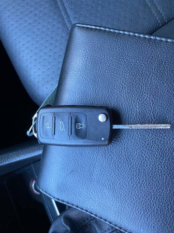 2017 Volkswagen Passat 1.8T R-Line