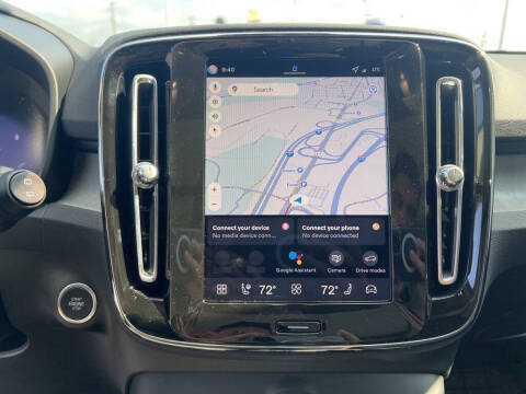 2026 Volvo XC40 B5 Core