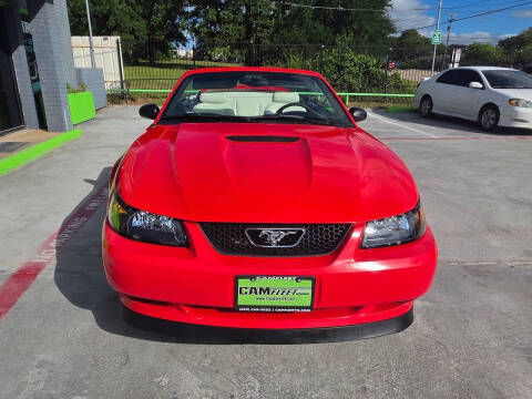 2000 Ford Mustang
