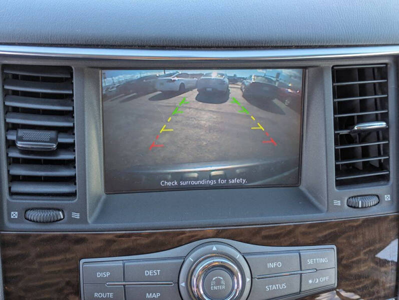 2017 Nissan Armada SV