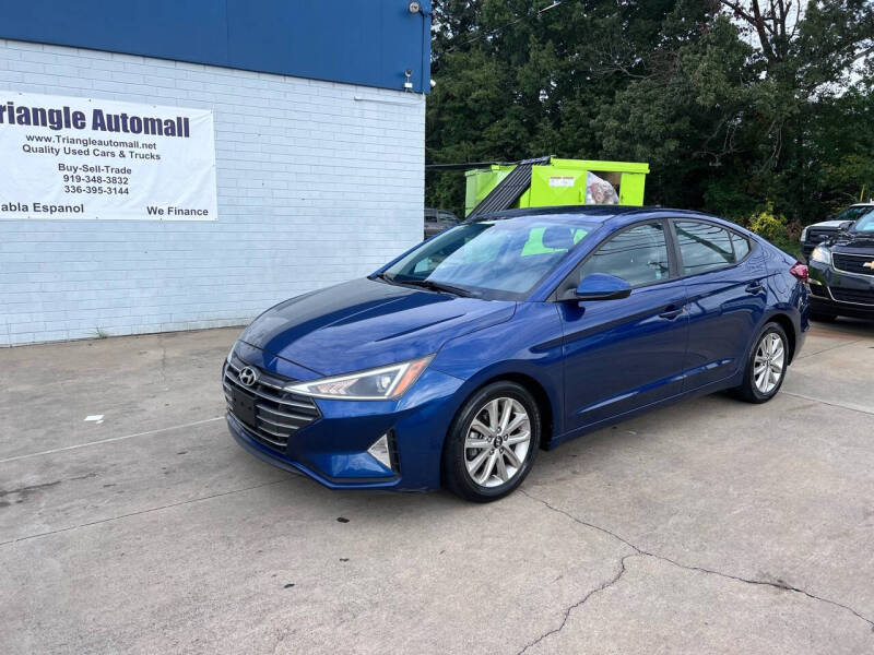 2019 Hyundai Elantra SEL photo 2