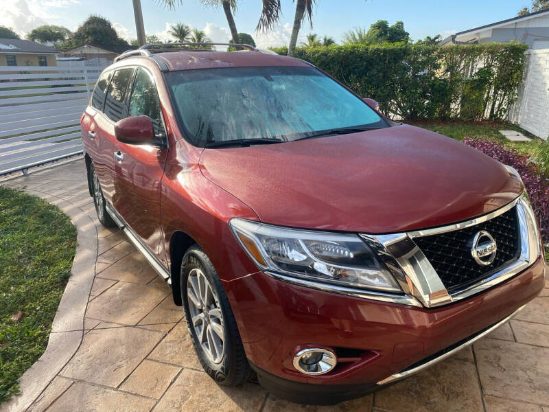 2016 Nissan Pathfinder SV
