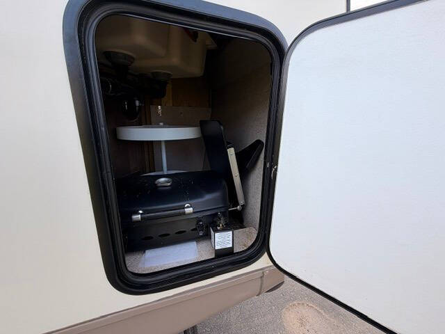 2017 Forest River Flagstaff Micro Lite