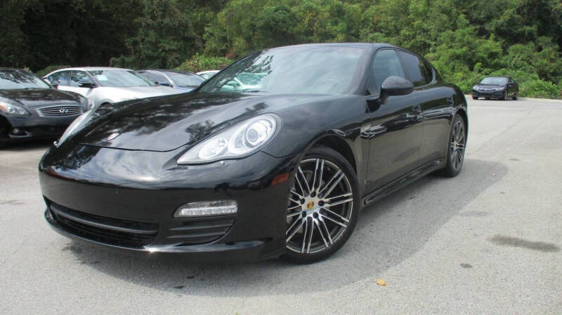 2013 Porsche Panamera S's photo