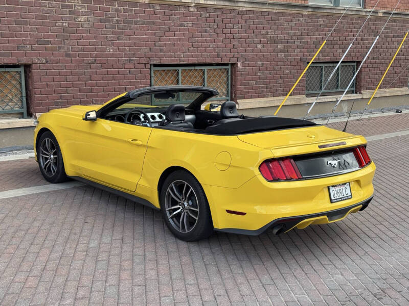 2017 Ford Mustang EcoBoost Premium