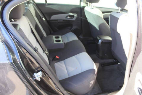 2013 Chevrolet Cruze LS Auto