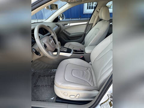 2009 Audi A4 2.0T quattro Premium