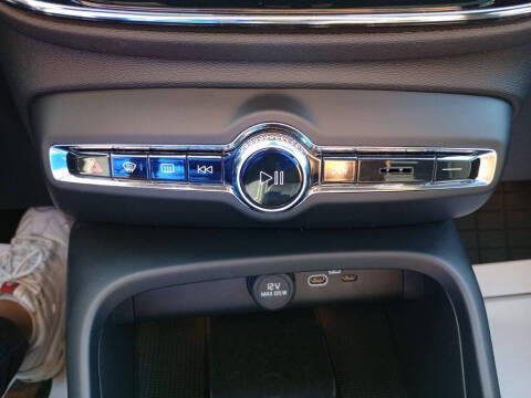 2024 Volvo C40 Recharge Twin Plus