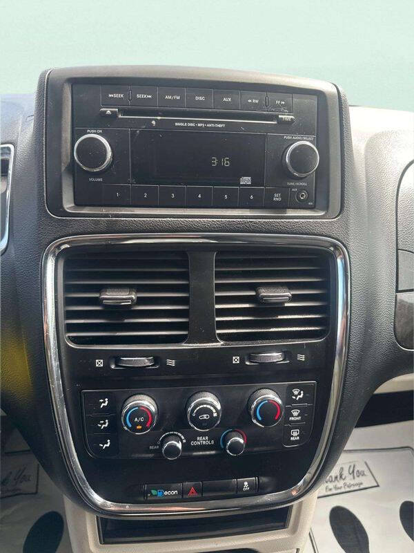 2013 Dodge Grand Caravan SE